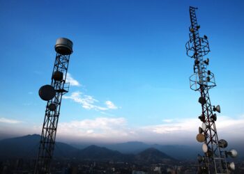 Especialista del MTC aclara que en Perú no existen antenas 5 G