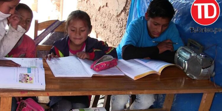 Detienen a dos cuando trasladaban a menor de catorce años sin autorización de sus padres