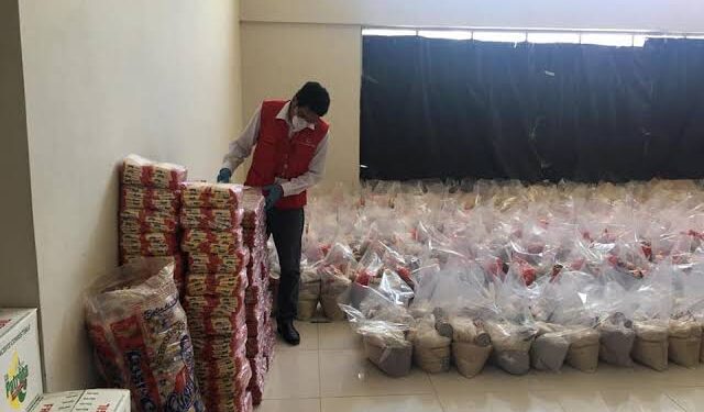 Junín: 68 trabajadores públicos que ganan más de S/.3 mil recibieron canastas de víveres destinadas a familias vulnerables