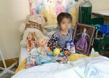 Falleció Alondra, la niña de 4 años con leucemia y covid-19 que luchaba para regresar con su familia