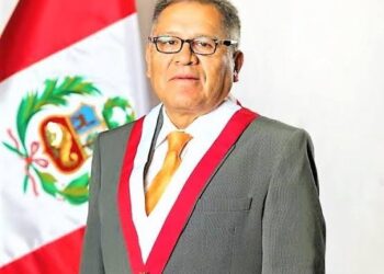 Congresista Erwin Tito Ortega se encuentra  hospitalizado luego de contraer covid-19