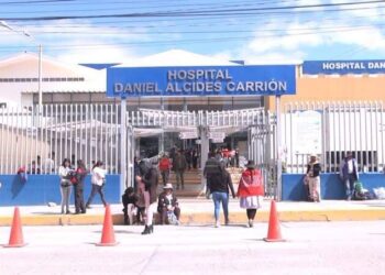 Contraloría advierte que Hospital Carrión no cuenta con registro de ingreso y salida de oxígeno, así como deficiencias en su almacenamiento