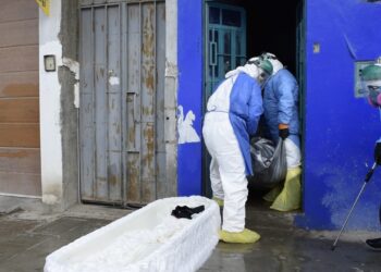 En Huancayo y Concepción se han recogido 37 cadáveres positivos a coronavirus en casas y calles