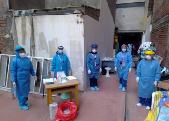 Quince trabajadores de diversos centros de salud de Huancayo dan positivo a coronavirus