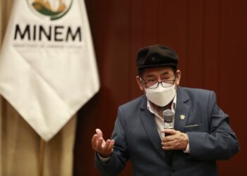 Congresista Gutarra: «Conflicto de La Oroya se resolverá el día lunes en el Ministerio de Energía y Minas»