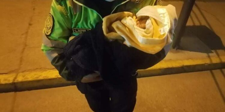 Bebé de cuatro días de nacida fue abandona en un maizal en Huancán