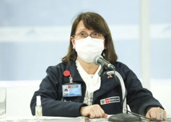 Pilar Mazzetti renunció al cargo como ministra de Salud