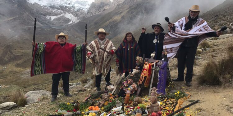 Huancayo: celebran el Año Nuevo Andino en nevado Huaytapallana