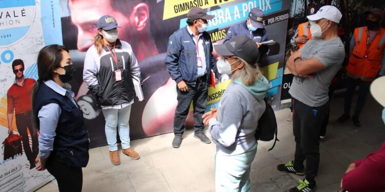 Huancayo: Multan gimnasios por incumplir protocolos para prevenir COVID-19