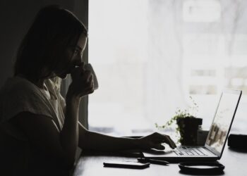 Pausas activas: conoce sus beneficios y cómo realizarlas