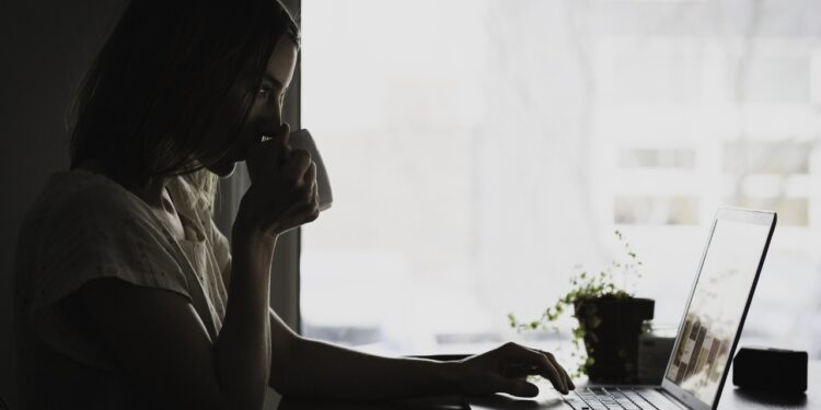 Pausas activas: conoce sus beneficios y cómo realizarlas