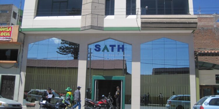 Contraloría advierte que SATH contrató funcionarios de confianza en exceso