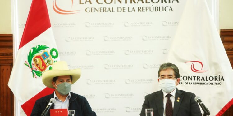 Pedro Castillo se reúne con contralor General para transferencia de Gobierno