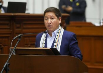 Pedro Castillo confirma renuncia de Guido Bellido y nuevo gabinete jura esta noche