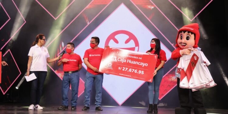 Caja Huancayo presente en Teletón con importante donativo