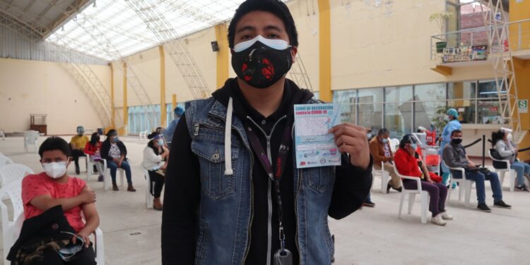 En puntos de inoculación podrán solicitar duplicado de carnet de vacunación