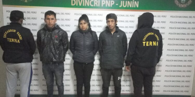 Caen «Los malditos de Ferrocarril» tras arrebatar celular a pasajero