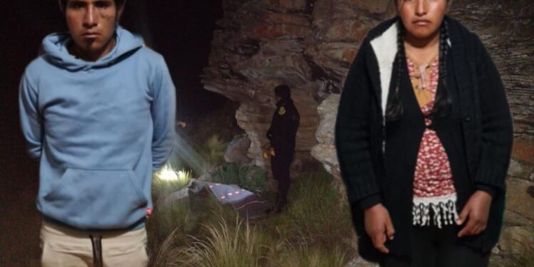 Capturan a madre y padrastro de niño de tres años que fue encontrado muerto en una cueva