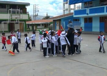Clases  presenciales no serán suspendidas en Huancayo por elecciones de este domingo