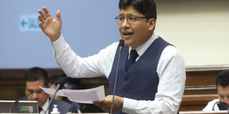Congresista Ilich López convoca a nuevas autoridades para reunión en Huancayo y Selva Central