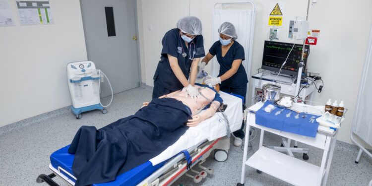 Estudiantes de Ciencias de la Salud podrán practicar intervenciones médicas en el primer Centro de Simulación Complejo en Huancayo