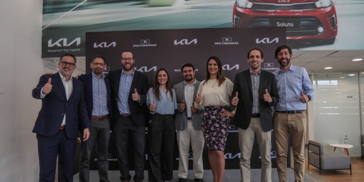Kia inaugura renovado centro de experiencias en Huancayo