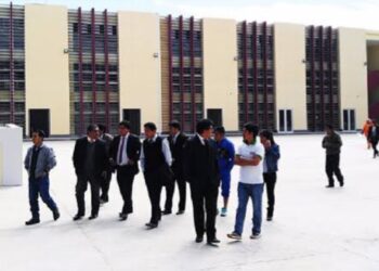 Huancayo: Escolar pedía 7 mil soles a su compañero para no hacerle bulling
