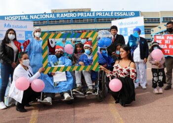 ESSALUD: MADRE DONA RIÑÓN A HIJO Y CELEBRARÁN NAVIDAD EN FAMILIA