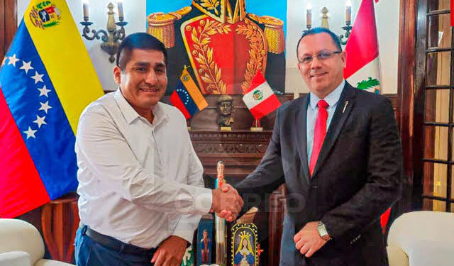 Congreso citaría a gobernador regional por pretender invitar a Nicolas Maduro