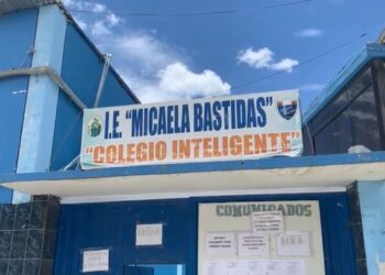 FISCALIA DE CORRUPCIÓN INTERVIENE COLEGIO MICAELA BASTIDAS POR PRESUNTOS COBROS IRREGULARES
