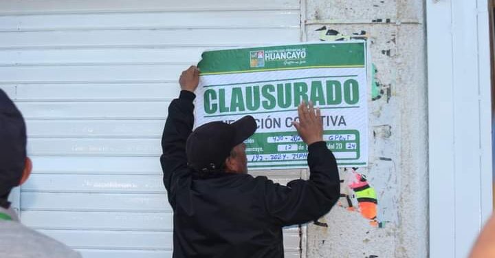 Huancayo: Clausuran negocios de edificio “Panda” por no contar con licencias
