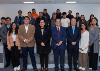 UTP Huancayo organizó conversatorio con líderes de banca y finanzas