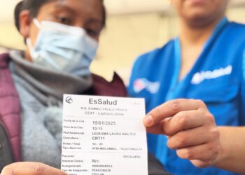 EsSalud Junín promueve mensajes preventivos contra el dengue en citas médicas