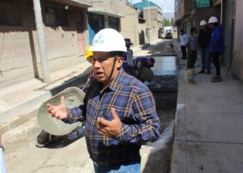 Alcalde Danas gestiona presupuesto con pro inversión para nuevo palacio municipal
