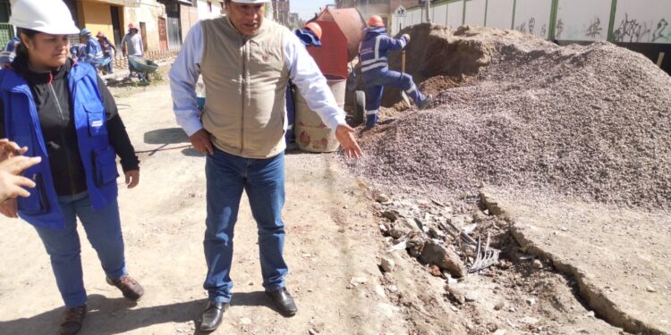 MPCH ejecuta 35 cuadras de pistas y veredas para el sector de Romancoto en Chilca