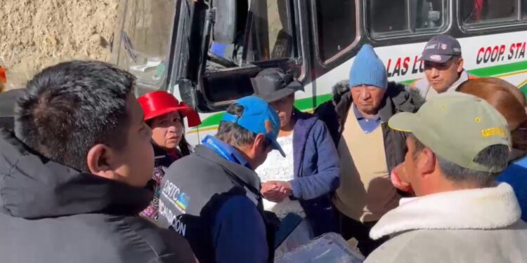 Más de 200 vehículos intentaron ingresar al Huaytapallana pese a cierre por ordenanza regional aún sin vigencia oficial