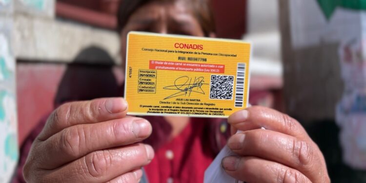 Madre denuncia detención y maltrato policial a su hijo con discapacidad severa en Huancayo