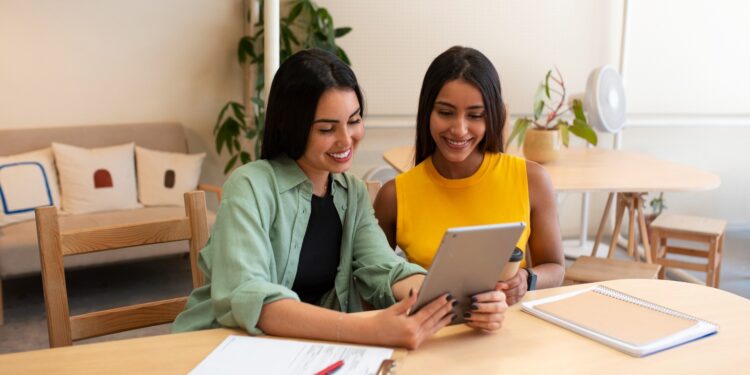 Pronabec y Cibertec: Ofrecen becas para estudiar carreras técnicas con alta demanda laboral