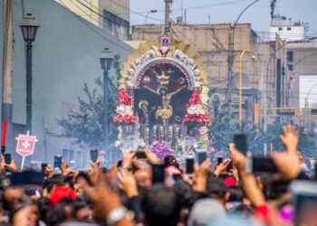Huancayo: Recorridos del Señor de los Milagros cambiarán este año por el centenario de la hermandad