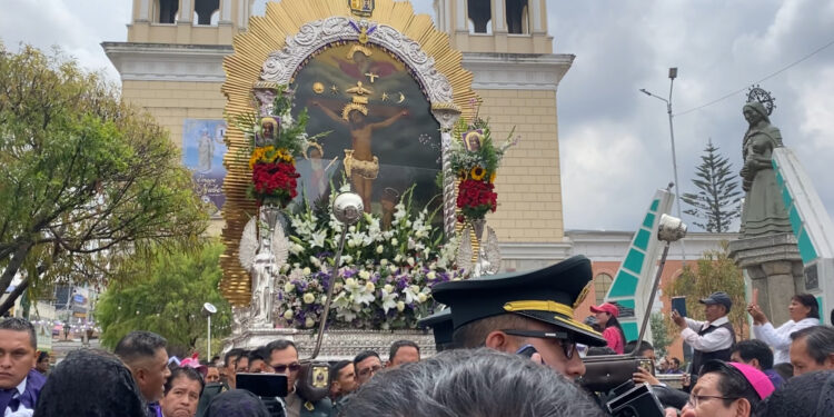 Prefectura Regional de Junín advierte que la procesión del Señor de los Milagros no cuenta con garantías de seguridad