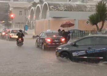 ALERTA EN HUANCAYO: TEMPORADA DE LLUVIAS SE ADELANTA Y PROLONGARÁ SU FUERZA 