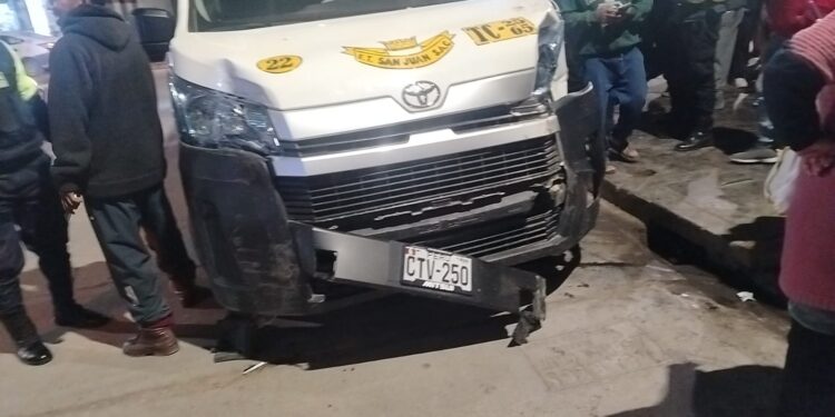 Combi que embistió a tres ciudadanos en puesto de comida de Chilca tenía SOAT privado y no contaba con autorización para circulación