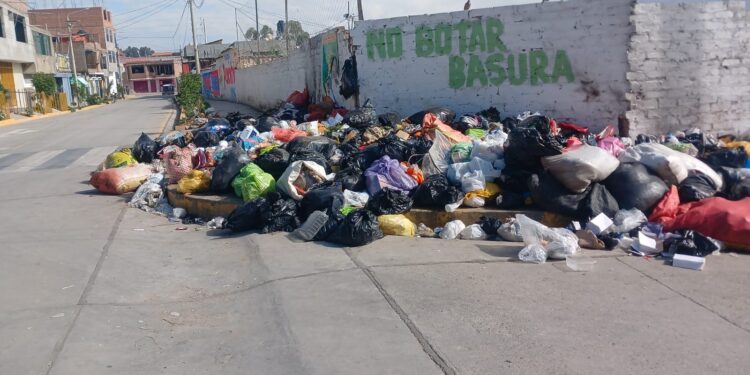 Municipalidad de Huancayo impone S/20 mil en multas a Pilcomayo por acumulación de basura