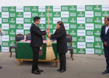 Empresa de la misma representante de Diestra recibe contratos por más de s/300 mil
