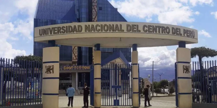 UNCP: Consejo Universitario pretende anular concurso de nombramiento sin motivos