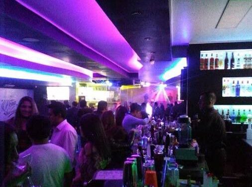 Huancayo fija nuevo horario para venta de alcohol: discotecas y bares atenderán solo hasta la 1:00 a.m.