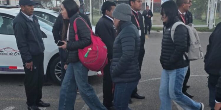 EN EL DÍA DE SU CUMPLEAÑOS: KEIKO FUJIMORI ARRIBÓ CASI DE INCÓGNITA A JAUJA