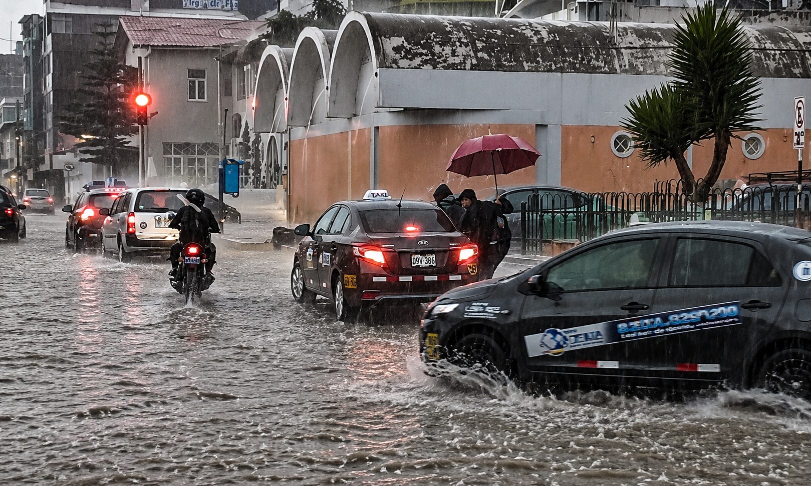 LLUVIAS FUERA DE TEMPORADA EN JUNÍN GENERAN ALERTA: DEFENSA CIVIL TEME EFECTOS DE EL NIÑO