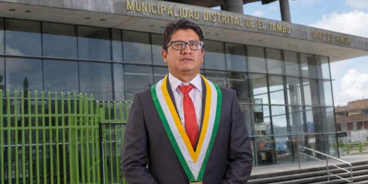 JNE declara fundada la vacancia de Iván Medina y frustra su llegada a la Alcaldía de El Tambo