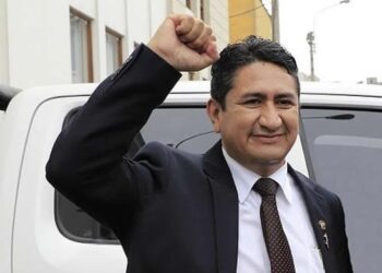 TC ANULA LA PRISIÓN PREVENTIVA DE VLADIMIR CERRÓN Y YA PUEDE DEJAR LA CLANDESTINIDAD